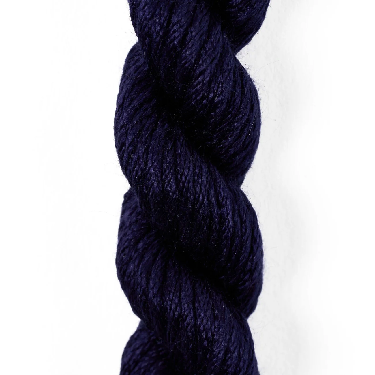 Bradley Silk #557